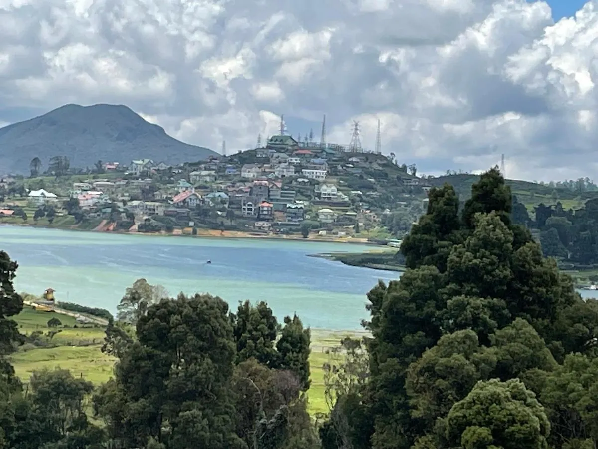 Daire Mount View 44 In Lake View Residencies Nuwara Eliya